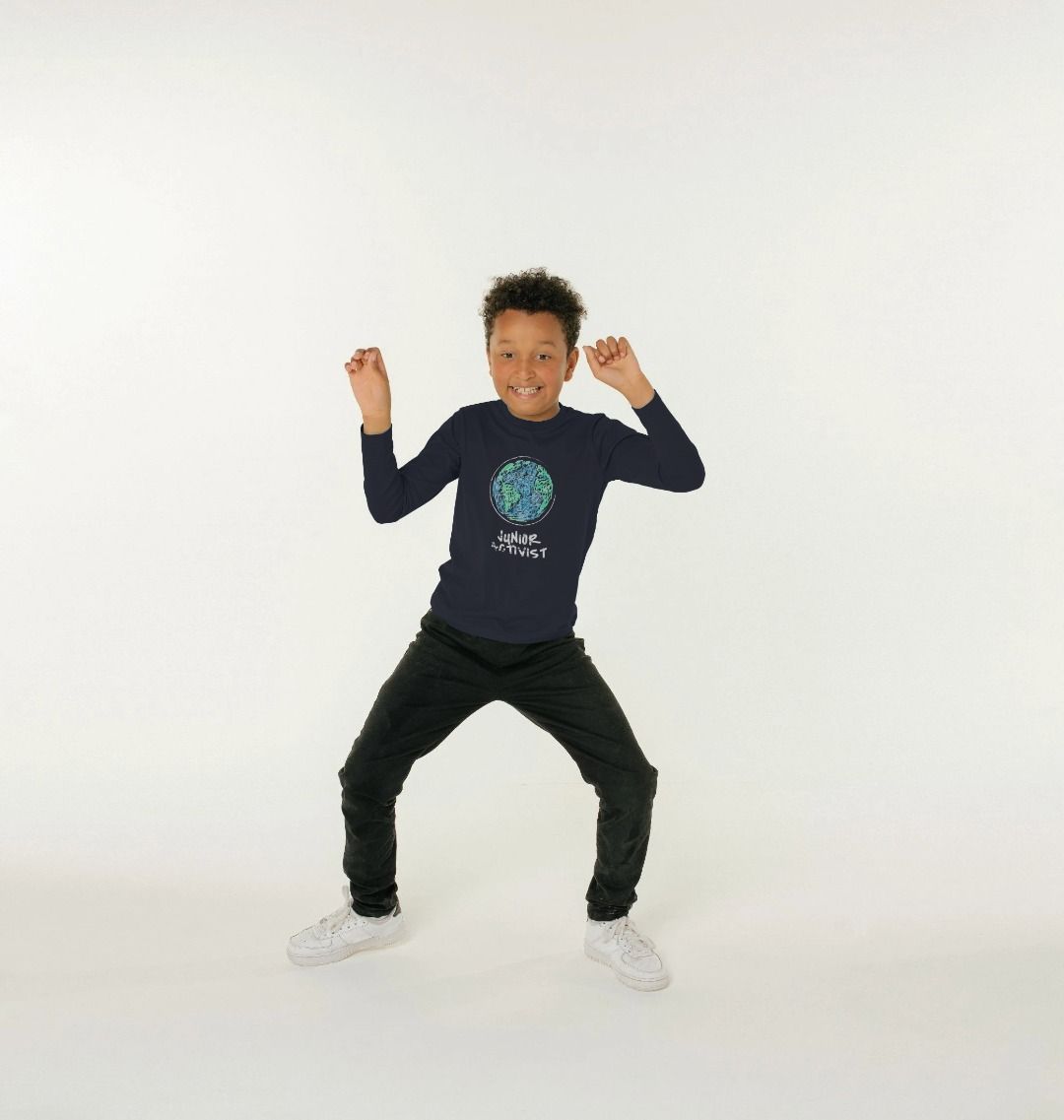 Long-sleeved t-shirt with "Junior Activist" and Earth graphic (person)