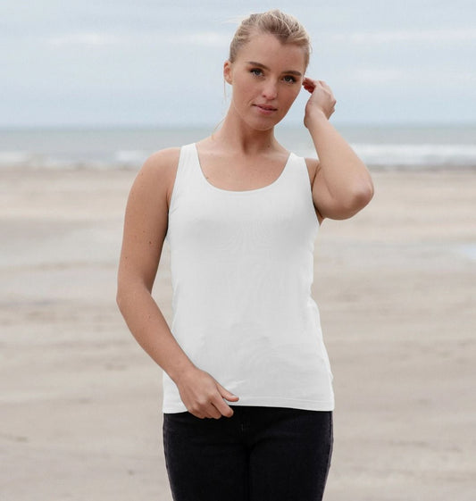 White sleeveless top with scoop neck (person)
