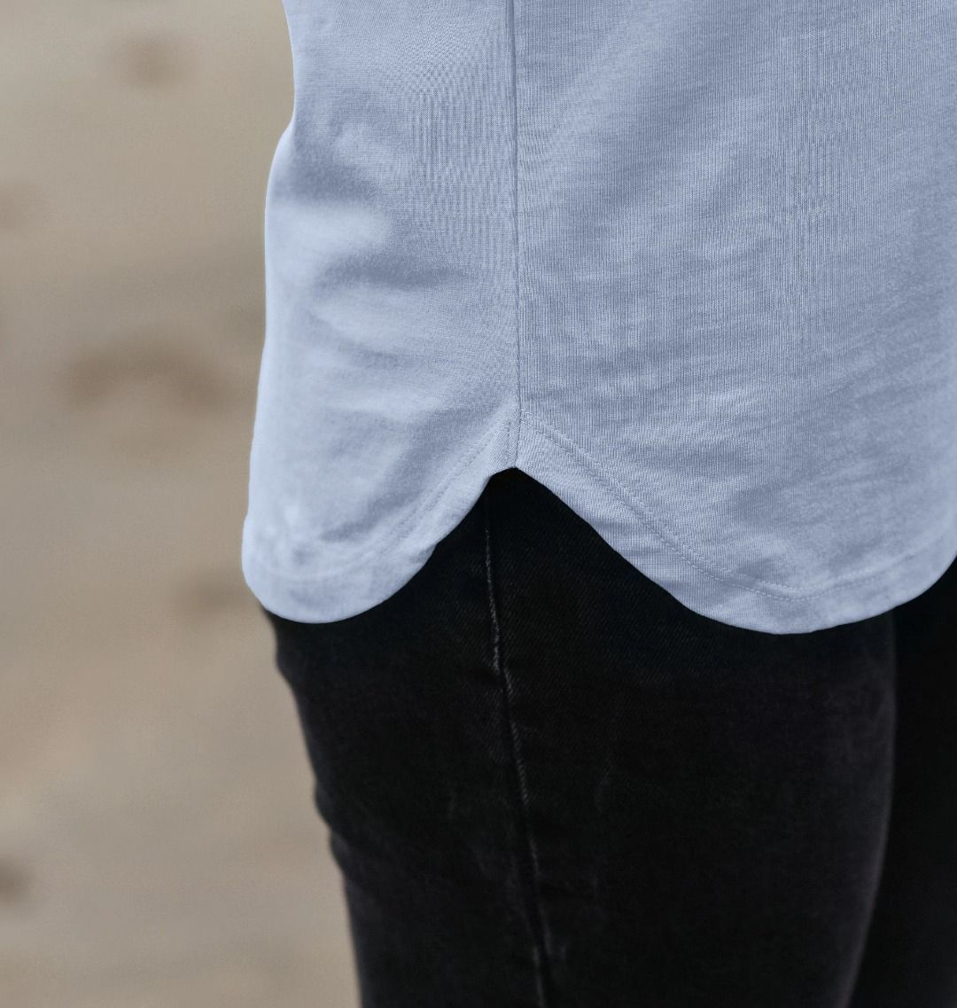 Light blue t-shirt with curved hem (person)